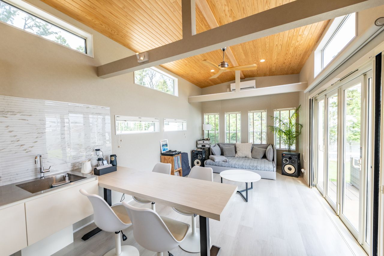 愛犬と泊まれるグランピング（室内）