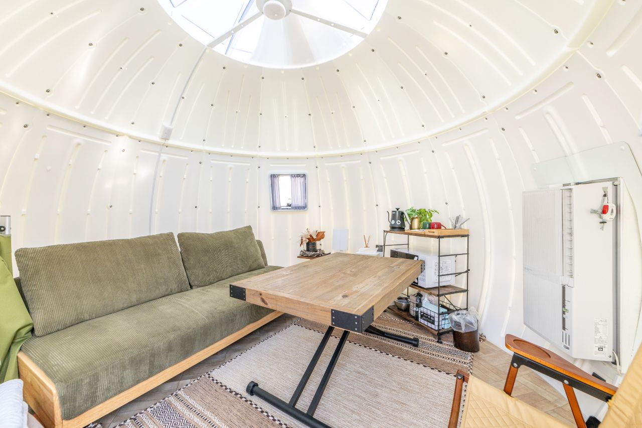 グランピングサイト イージードーム室内