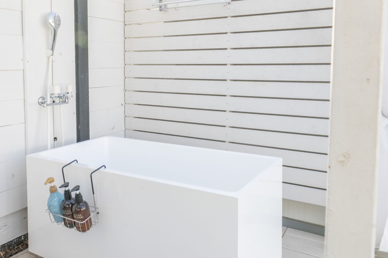 グランピングサイト ロータスベルテント内設備